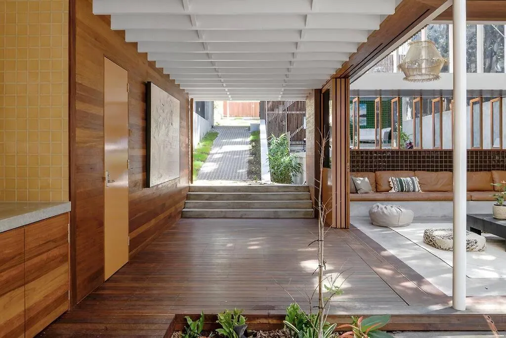 Surf Poet, Unique Rainforest Retreat Luxury Home Noosa Heads 0*,