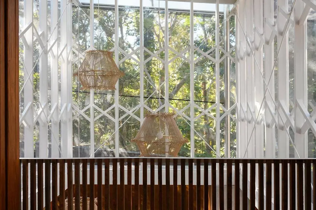 Surf Poet, Unique Rainforest Retreat Luxury Home Noosa Heads Australia