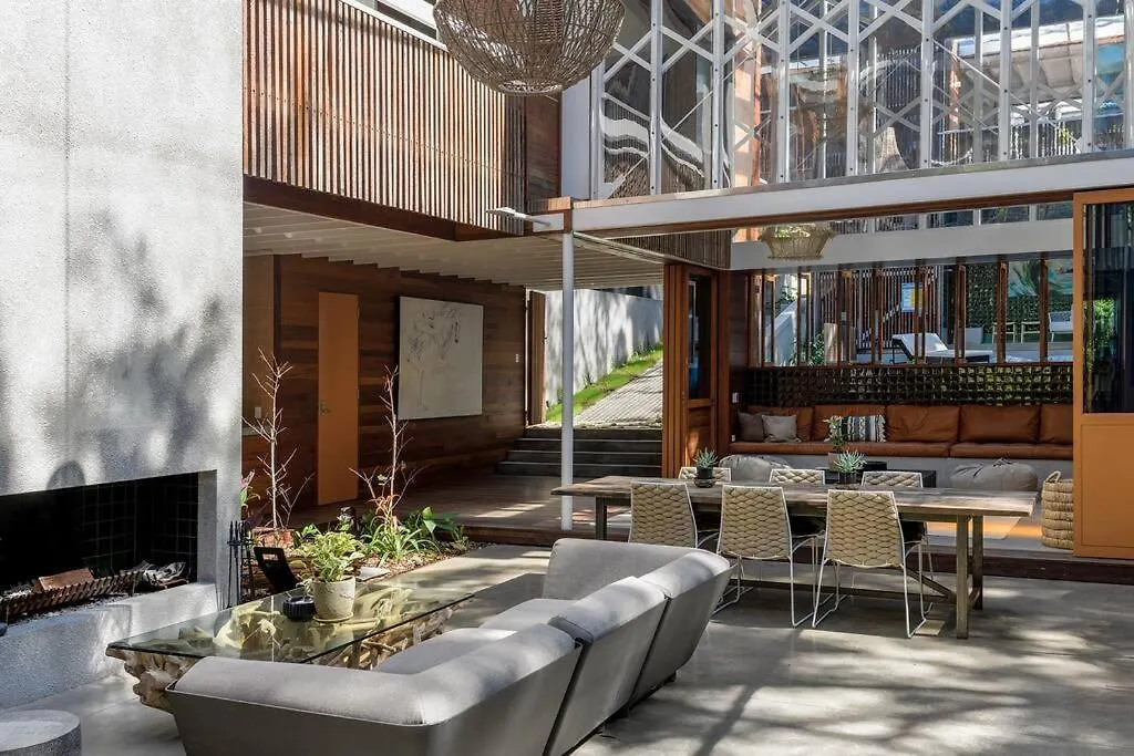 Surf Poet, Unique Rainforest Retreat Luxury Home Noosa Heads 0*,
